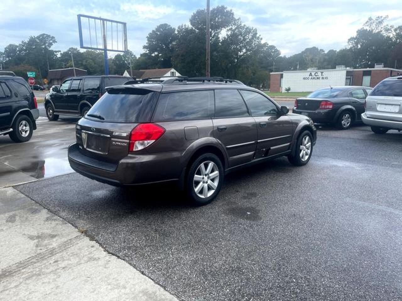 SUBARU OUTBACK 2008 — 4