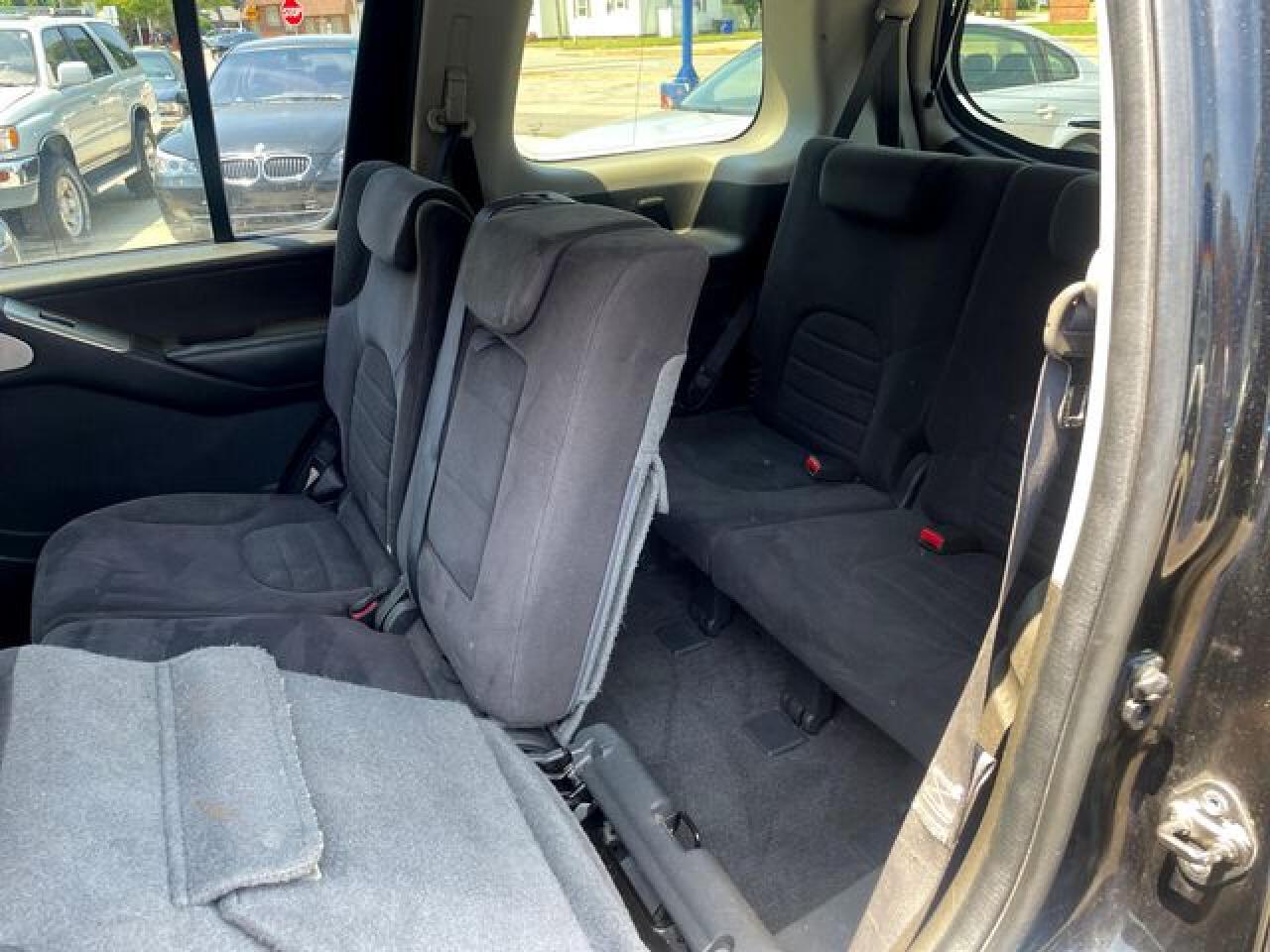 NISSAN PATHFINDER 2006 — 7
