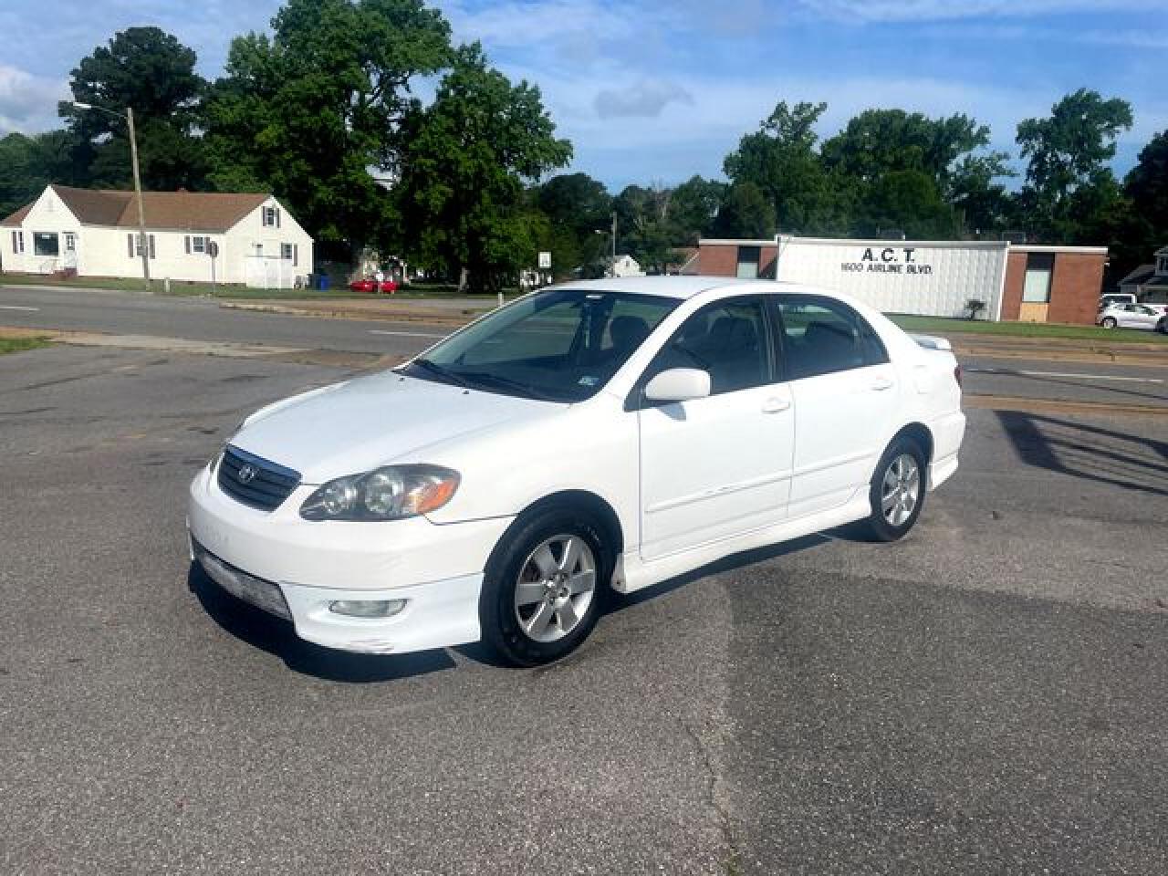 2005 TOYOTA COROLLA CE