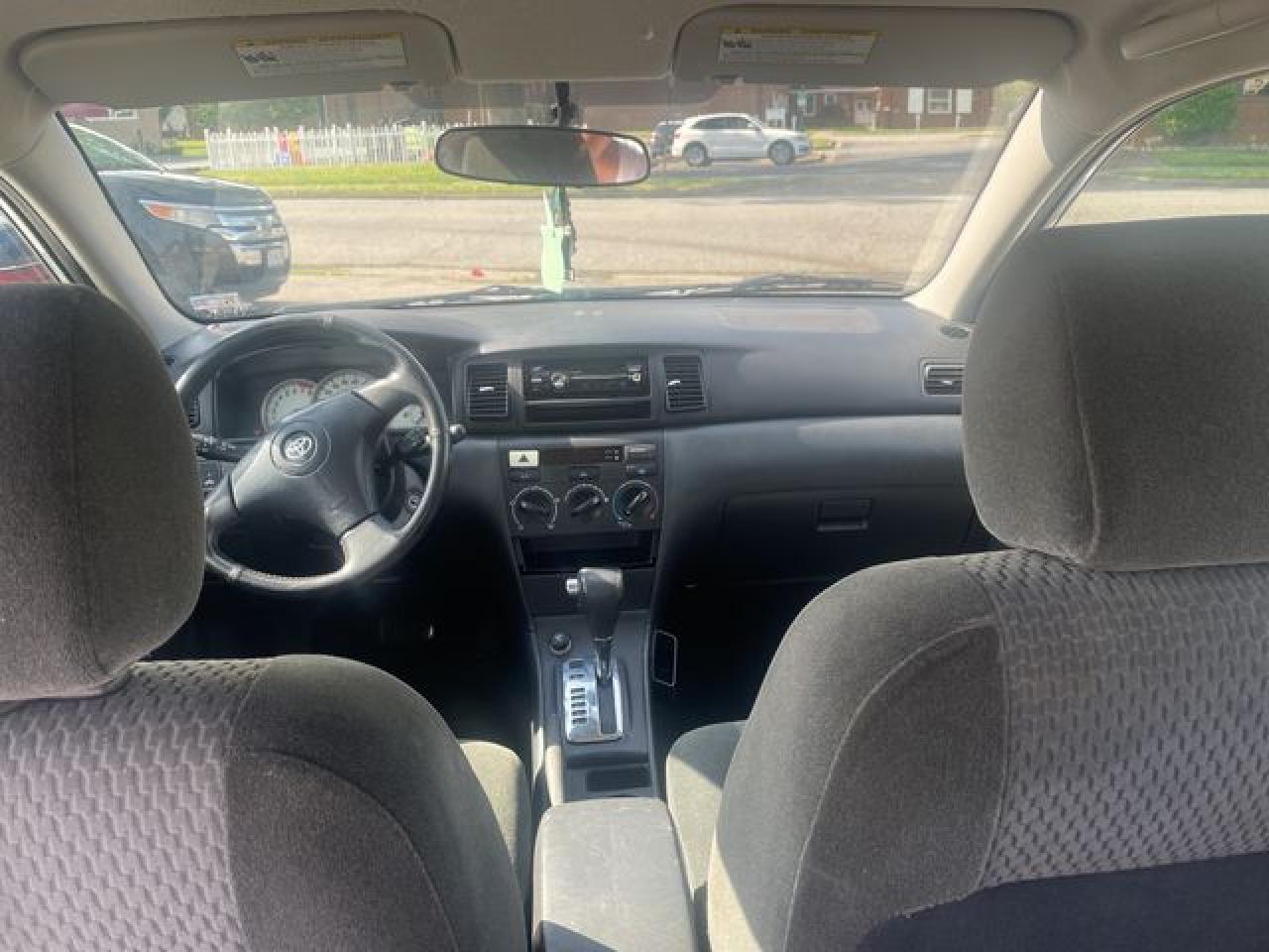 TOYOTA COROLLA 2005 — 9