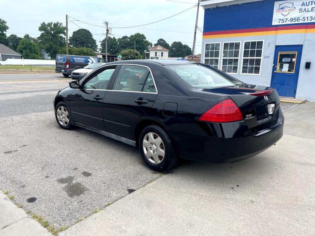 2007 HONDA ACCORD LX