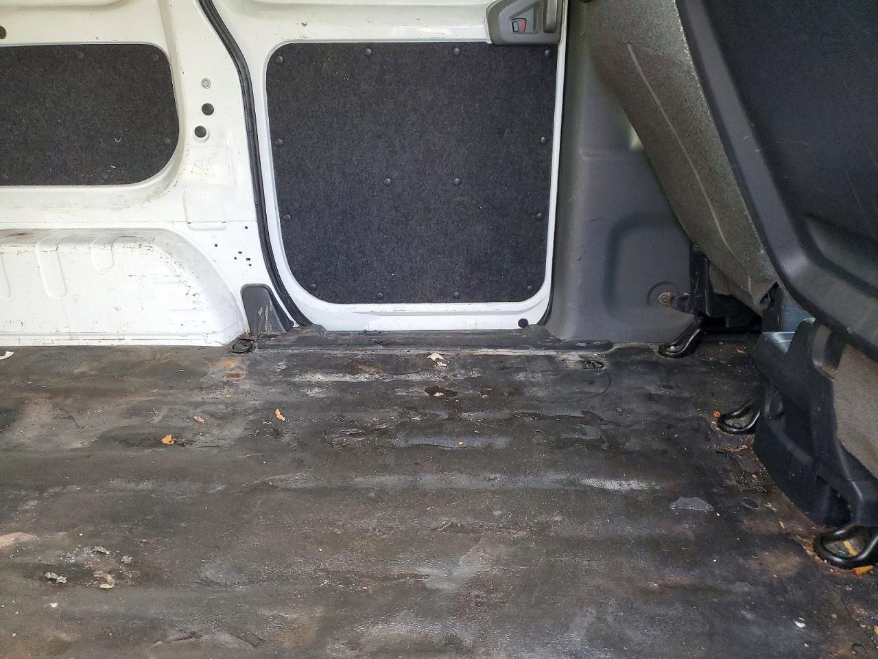 NISSAN NV200 2015 — 12