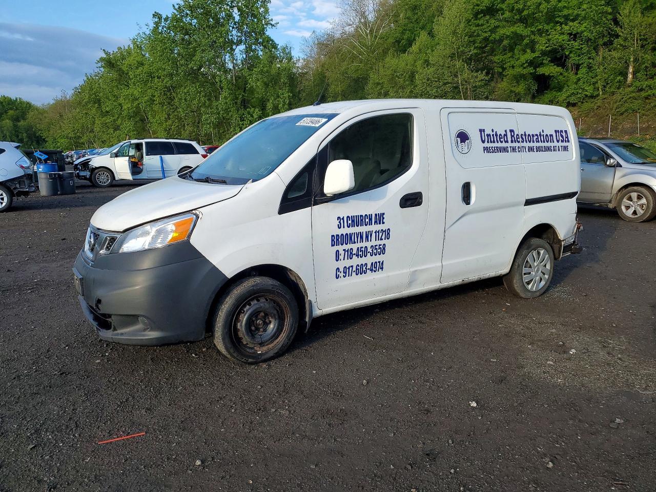 NISSAN NV200 2015 — 2