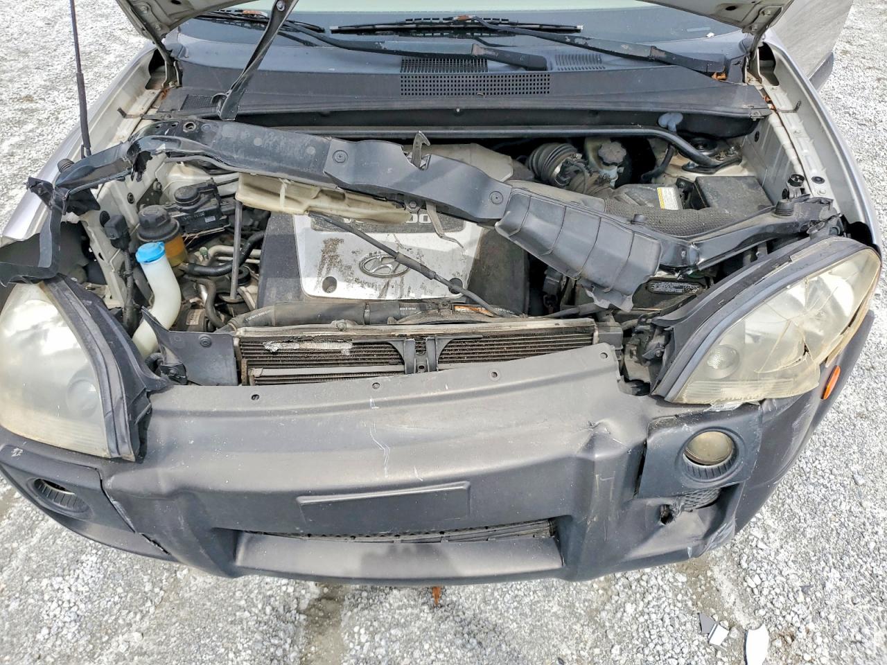 HYUNDAI TUCSON 2005 — 13