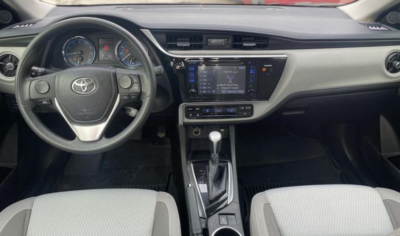 TOYOTA COROLLA 2017 — 8