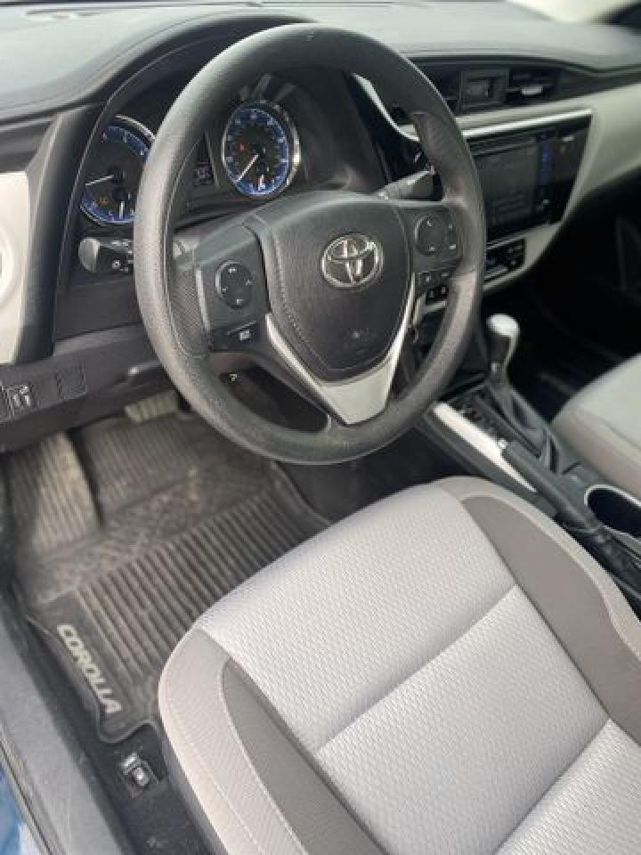 TOYOTA COROLLA 2017 — 11