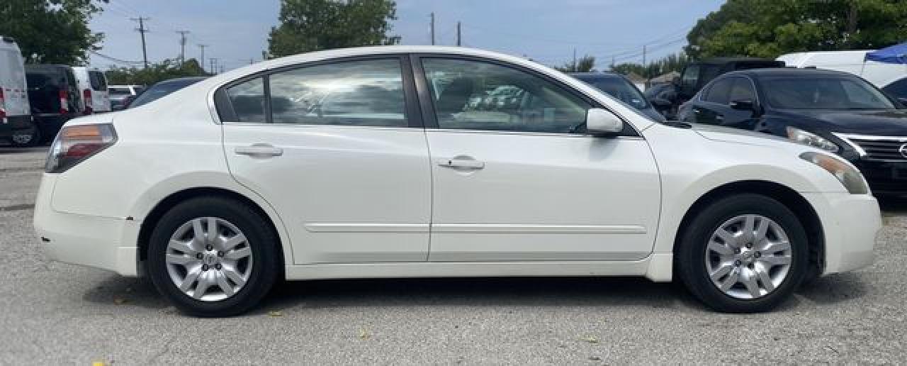 NISSAN ALTIMA 2009 — 4
