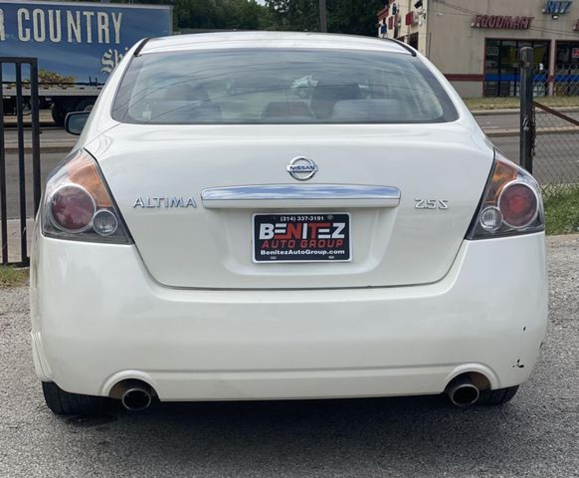 NISSAN ALTIMA 2009 — 6