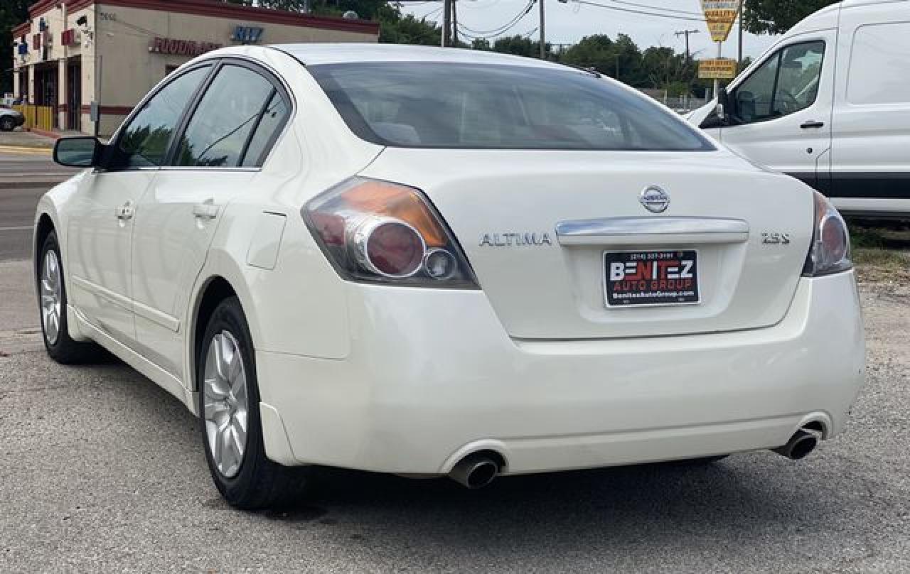 NISSAN ALTIMA 2009 — 5