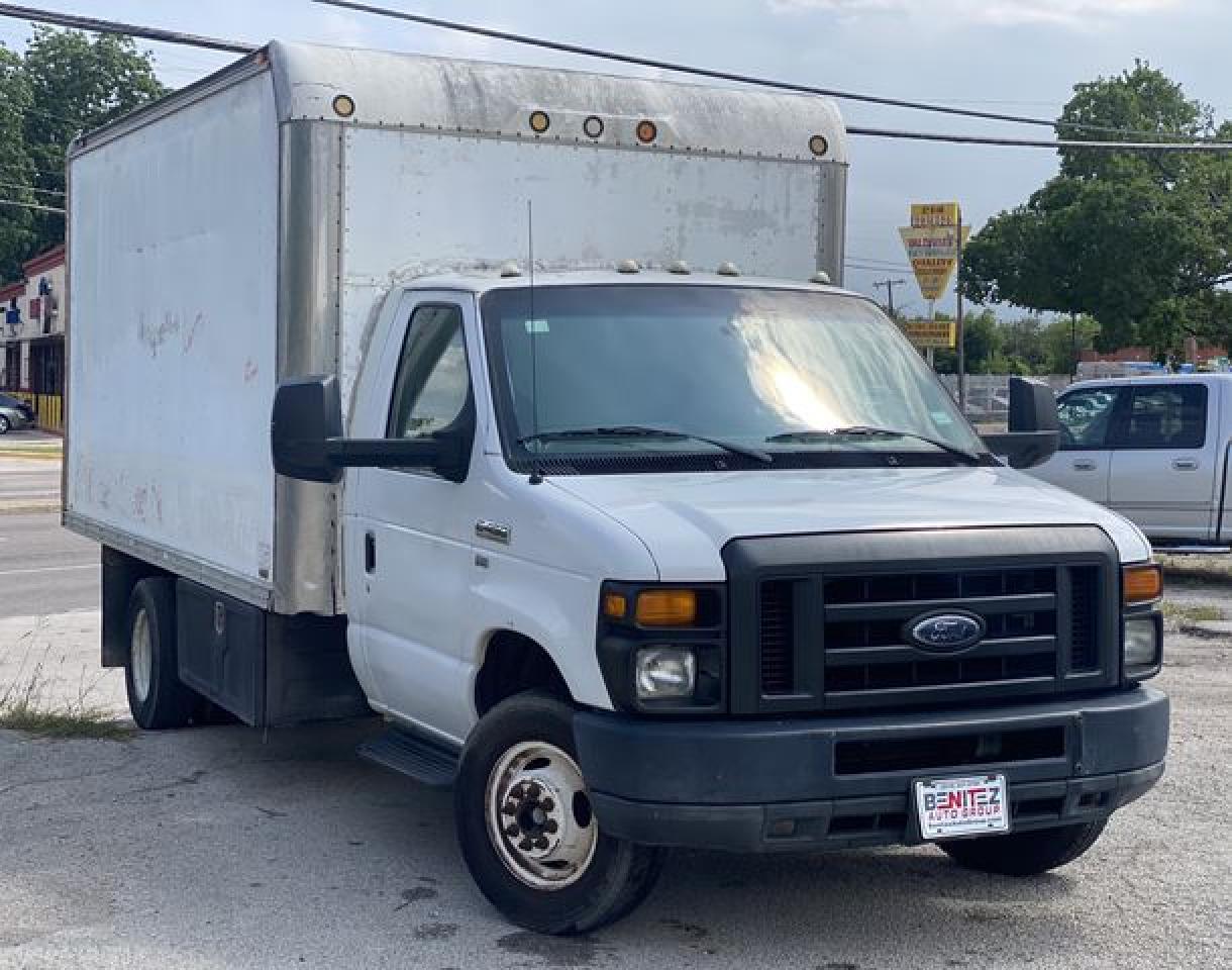 2012 FORD ECONOLINE E450 SUPER DUTY CUTAWAY VAN