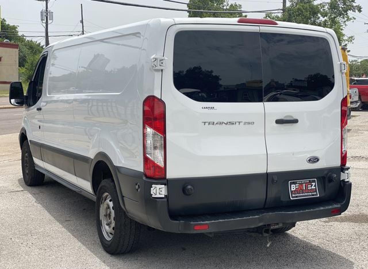 FORD TRANSIT 2016 — 4