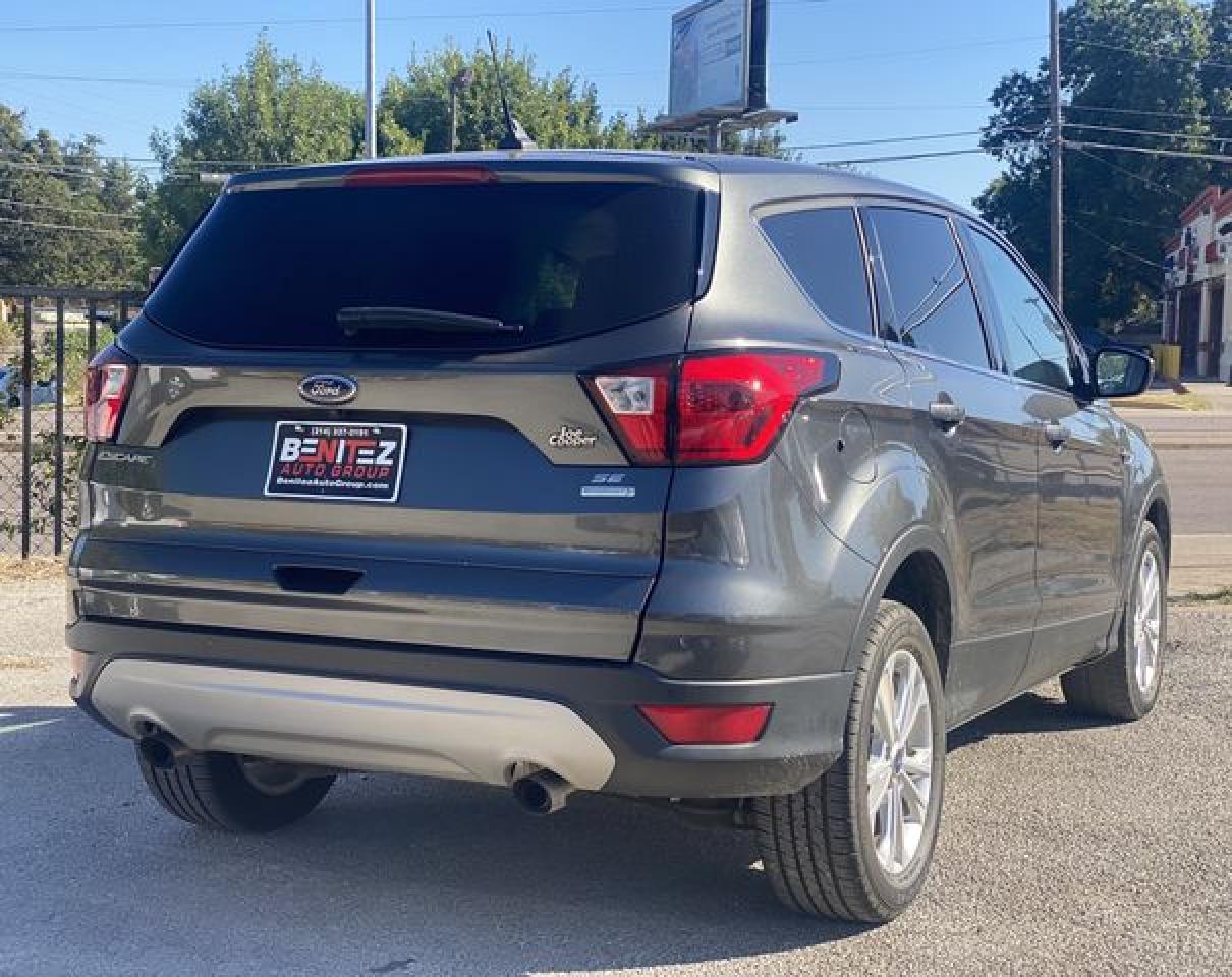 FORD ESCAPE 2019 — 7