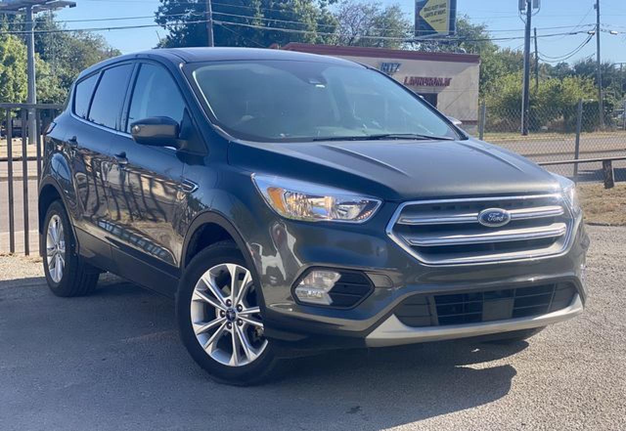 2019 FORD ESCAPE SE