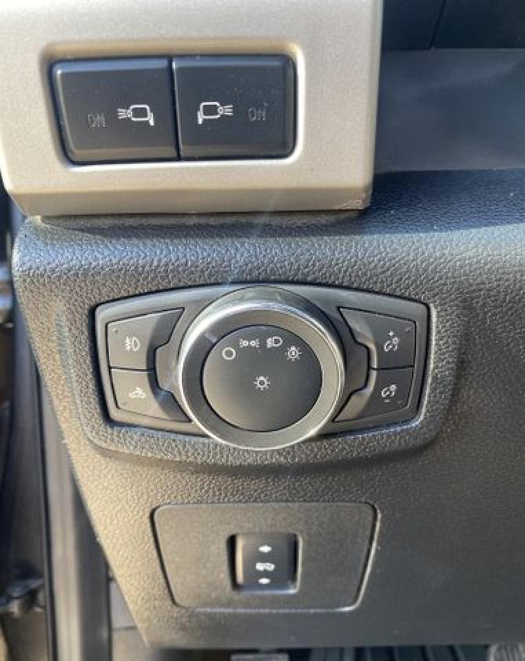 FORD F150 2015 — 16