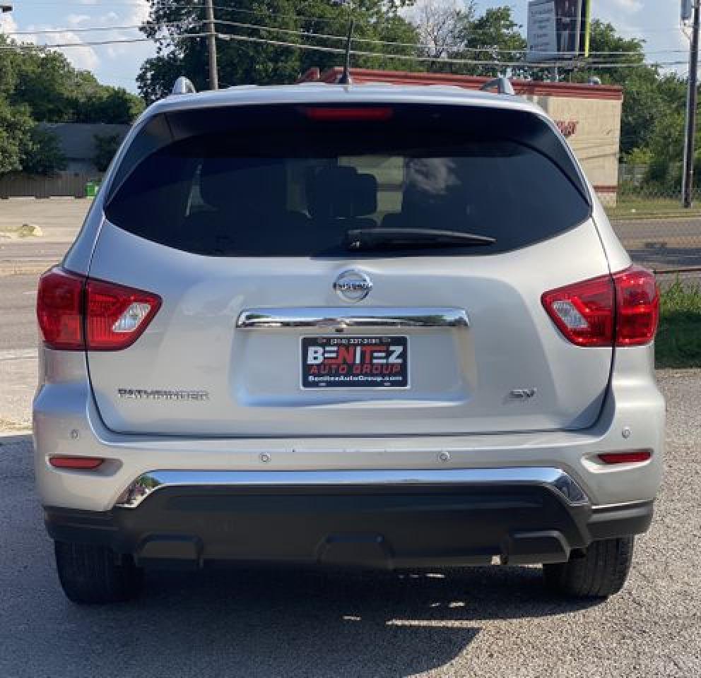 NISSAN PATHFINDER 2017 — 6