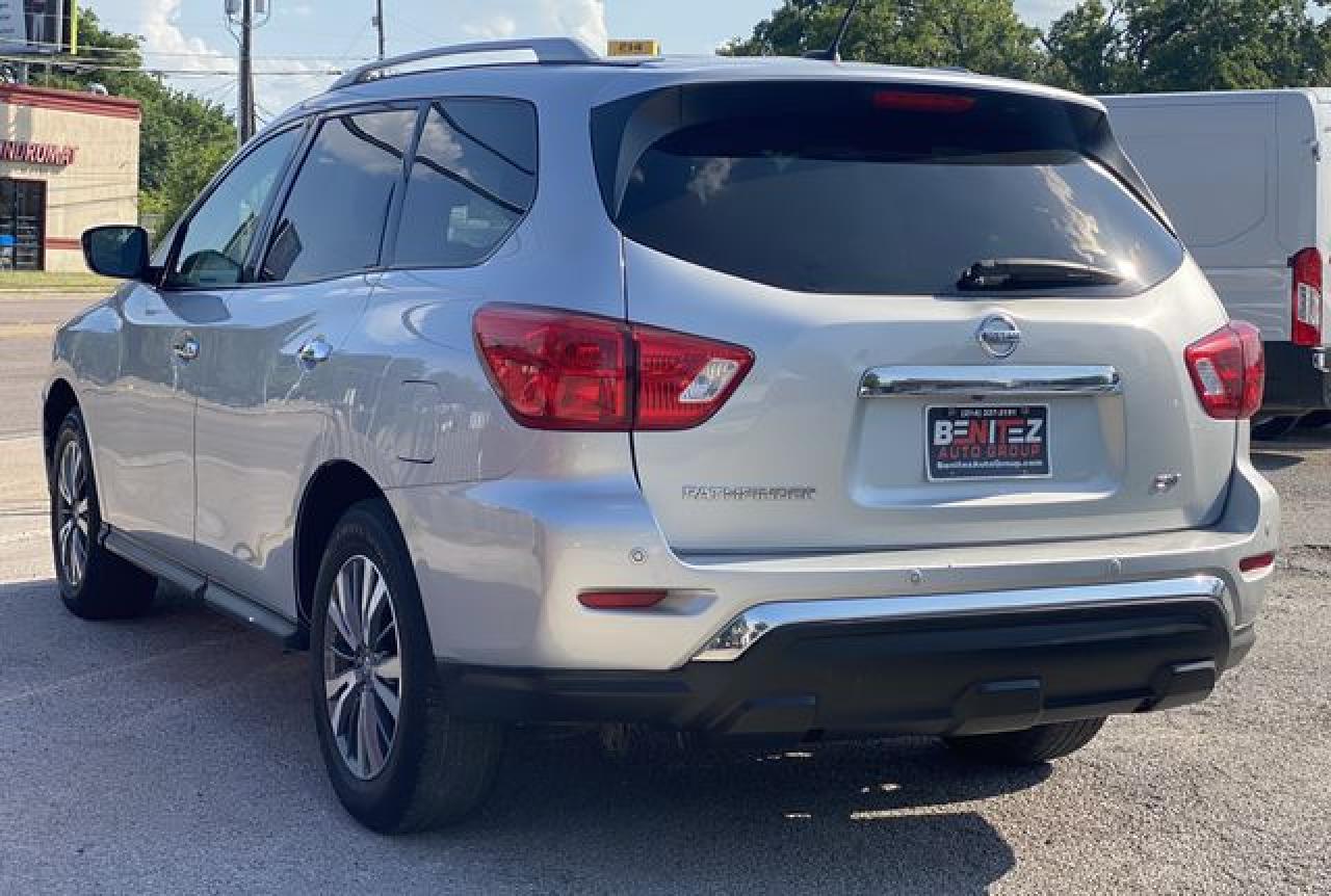 2017 NISSAN PATHFINDER S