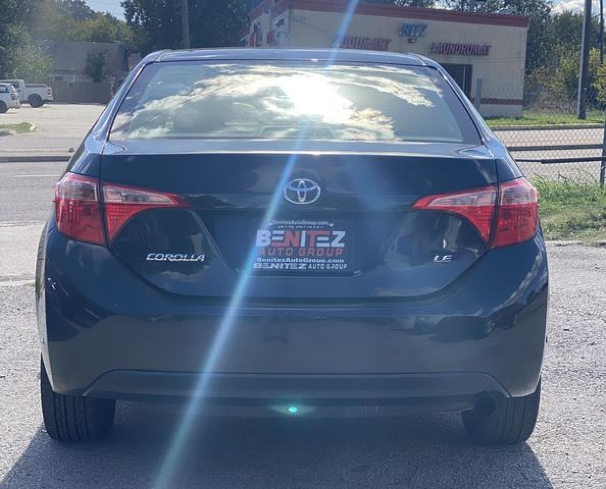 TOYOTA COROLLA 2017 — 6