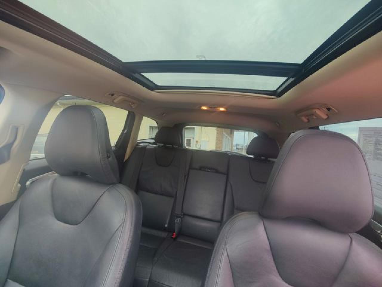VOLVO XC60 2013 — 8