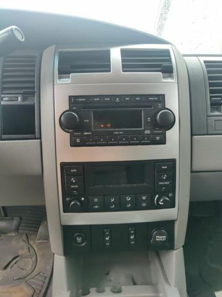 DODGE DURANGO 2007 — 4