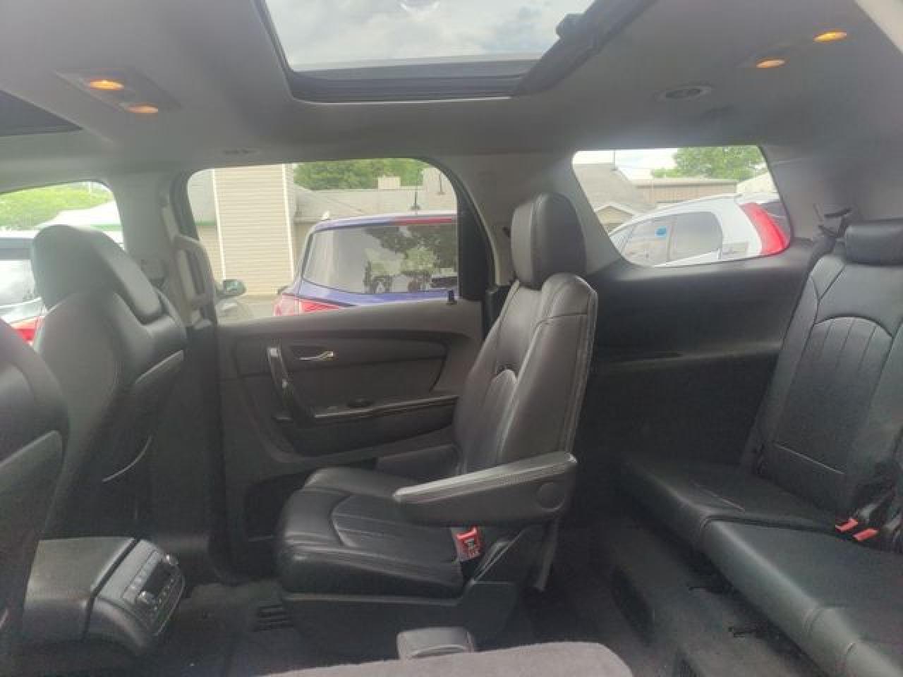 GMC ACADIA 2011 — 4