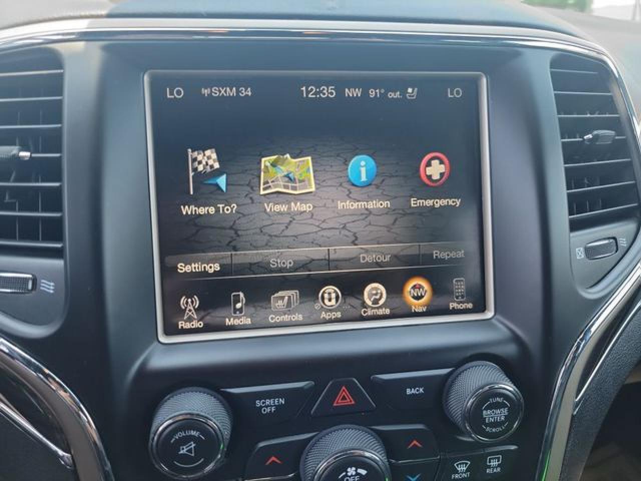 JEEP GRAND CHEROKEE 2016 — 12