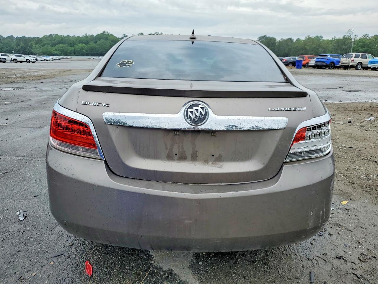 BUICK LACROSSE 2012 — 7