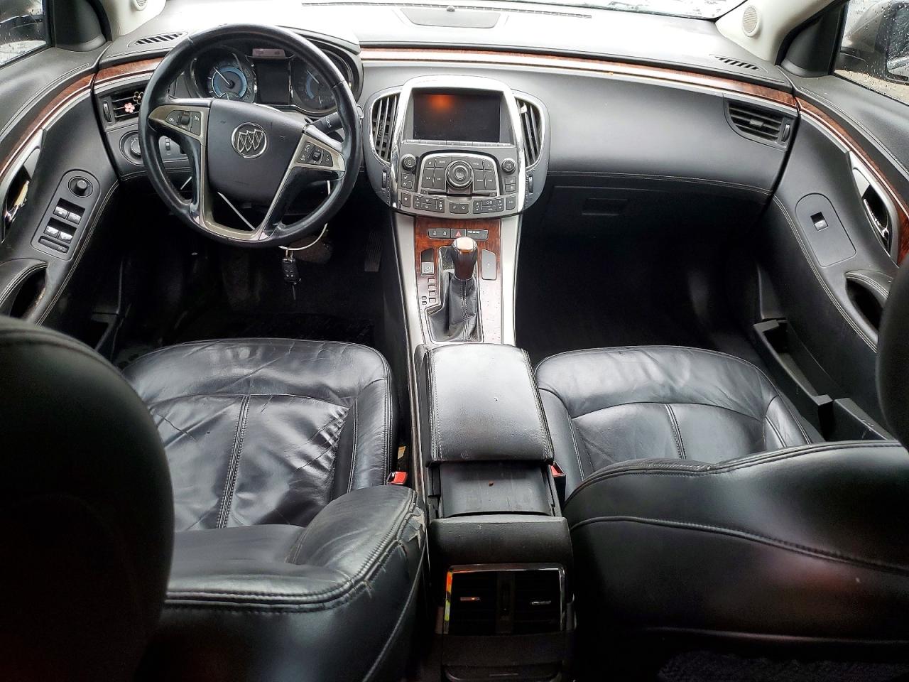 BUICK LACROSSE 2012 — 9