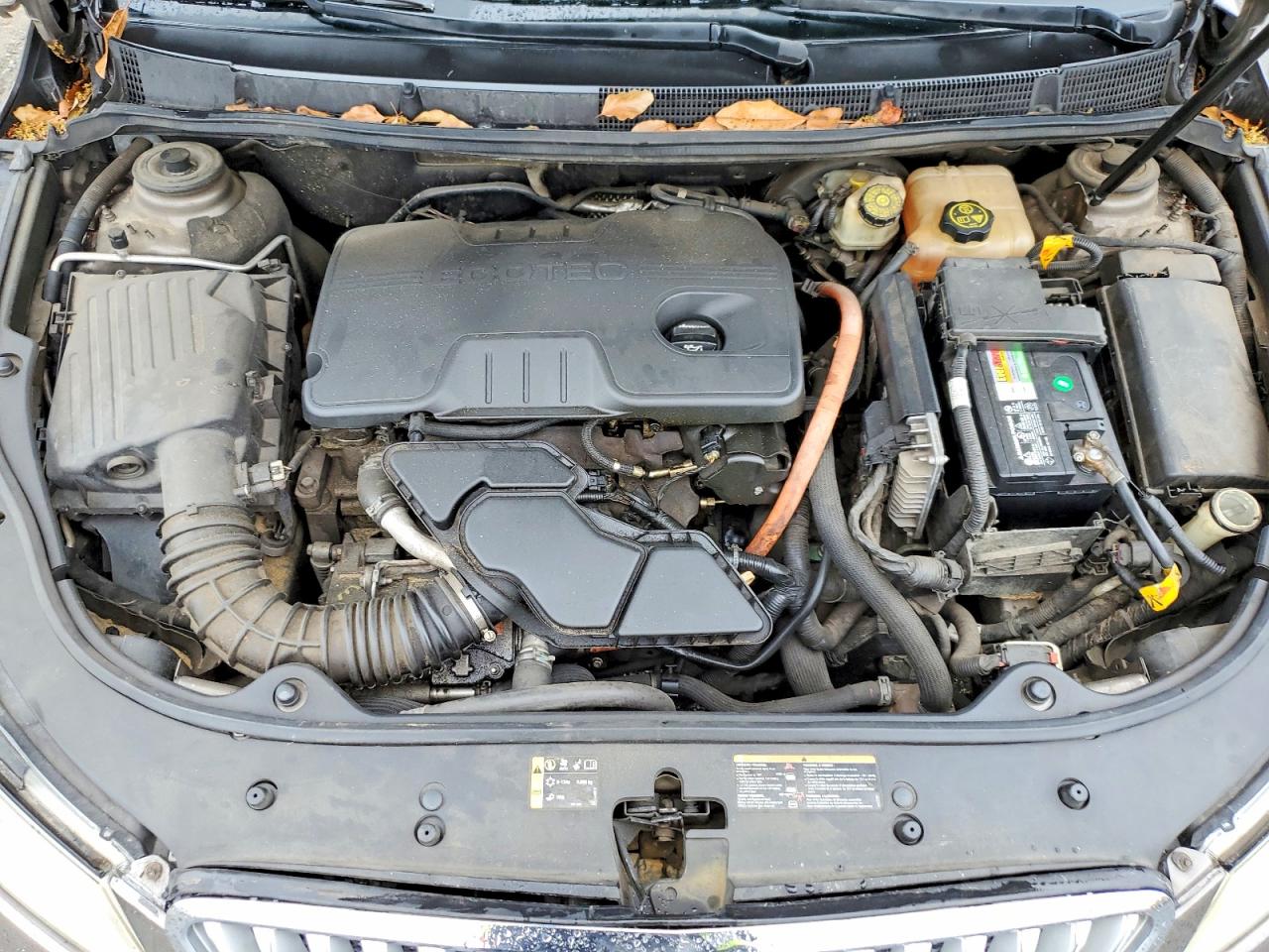 BUICK LACROSSE 2012 — 12