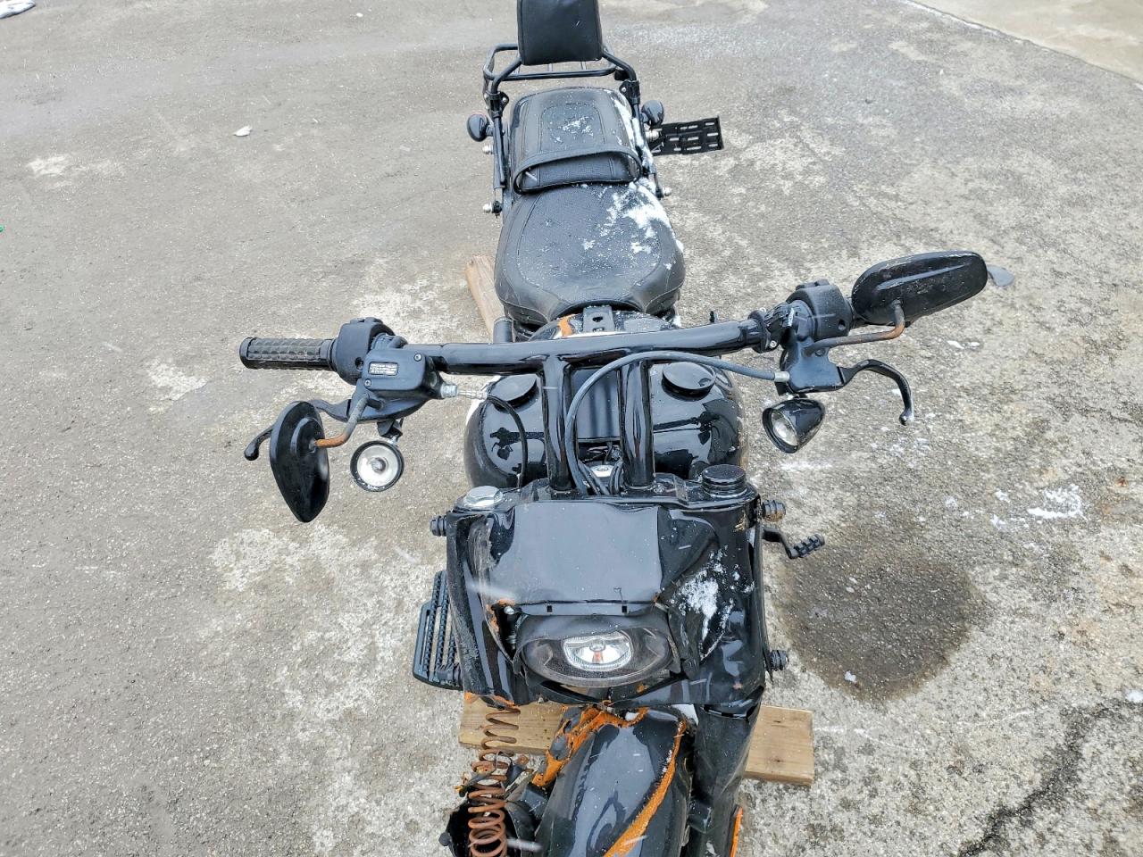 HARLEY-DAVIDSON FLFBSANV 2020 — 6