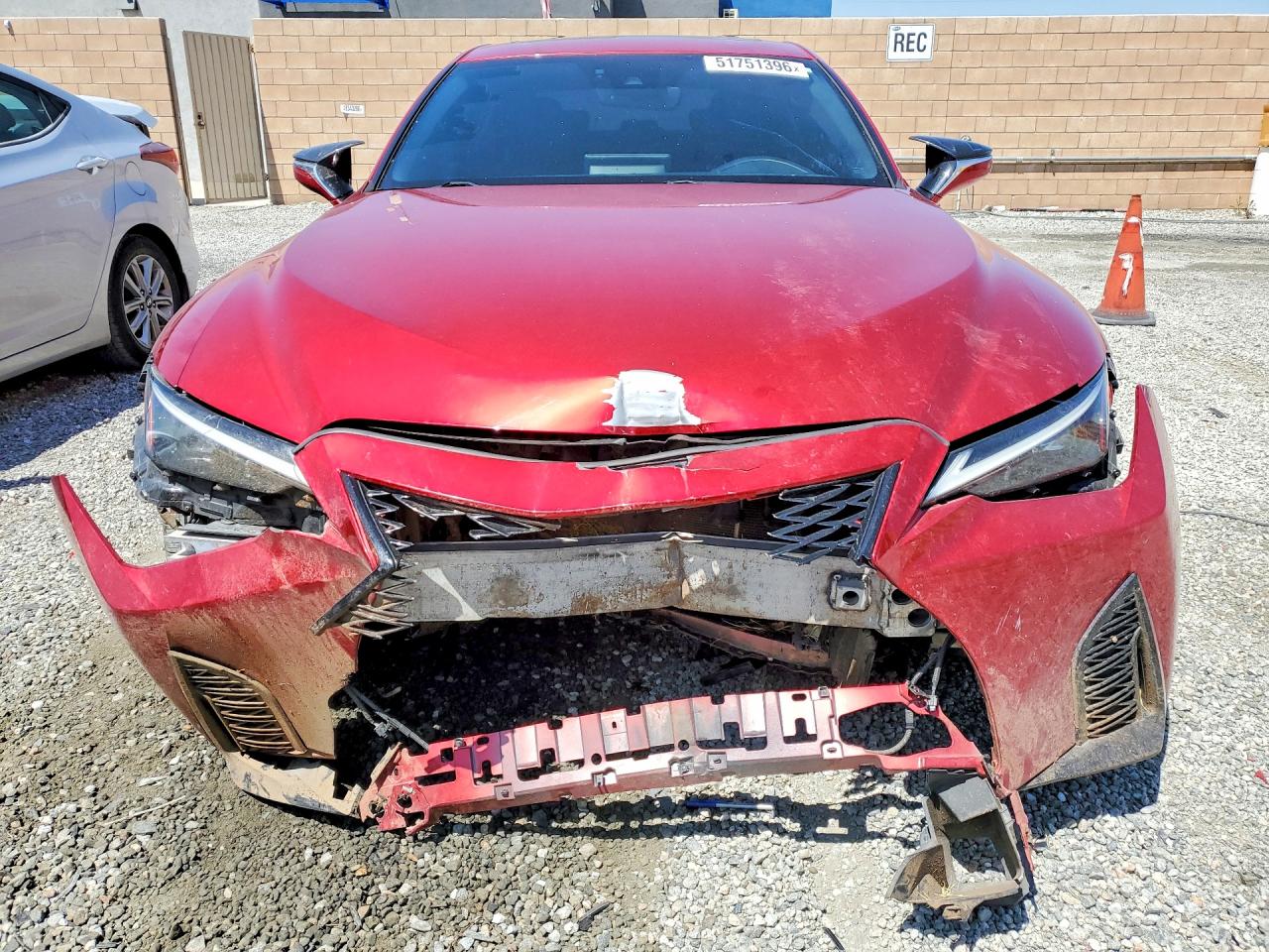 LEXUS IS 2021 — 6