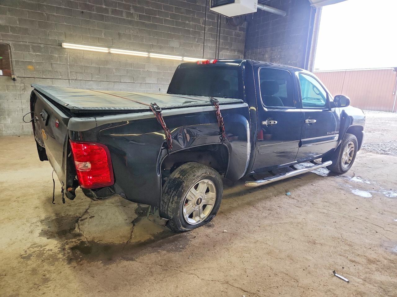 CHEVROLET SILVERADO 2012 — 4