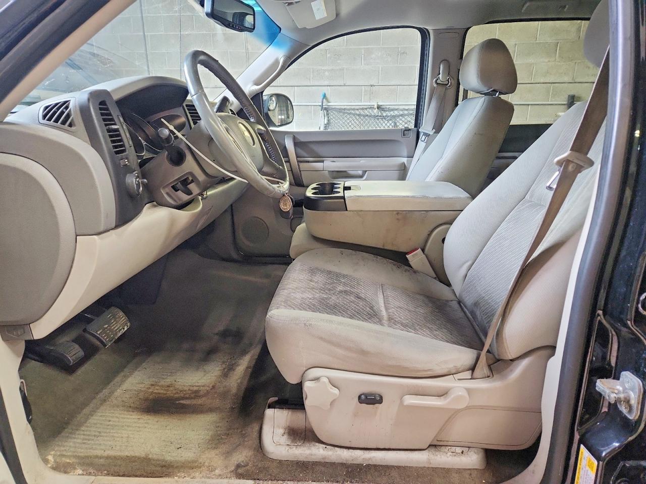 CHEVROLET SILVERADO 2012 — 8