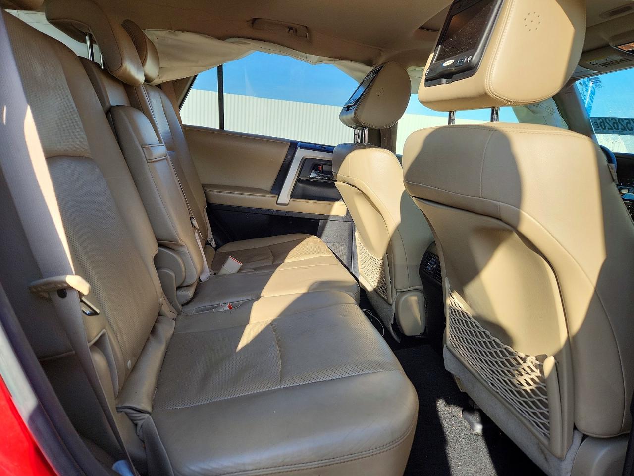 TOYOTA 4RUNNER 2014 — 12