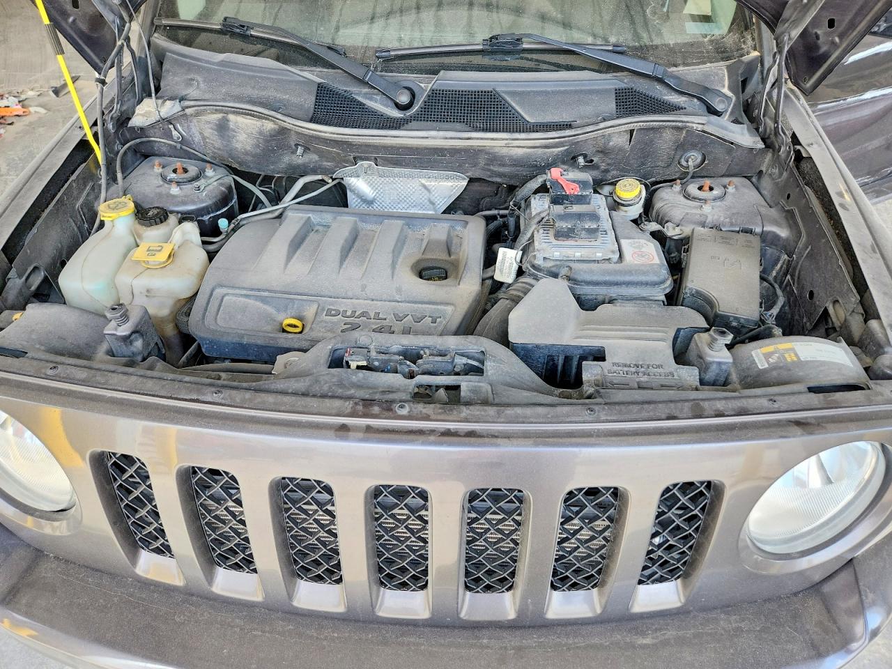JEEP PATRIOT 2016 — 12