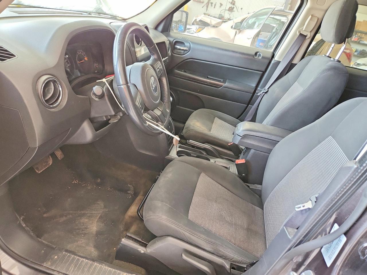 JEEP PATRIOT 2016 — 8