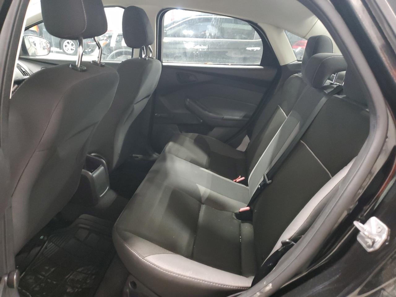 FORD FOCUS 2014 — 11