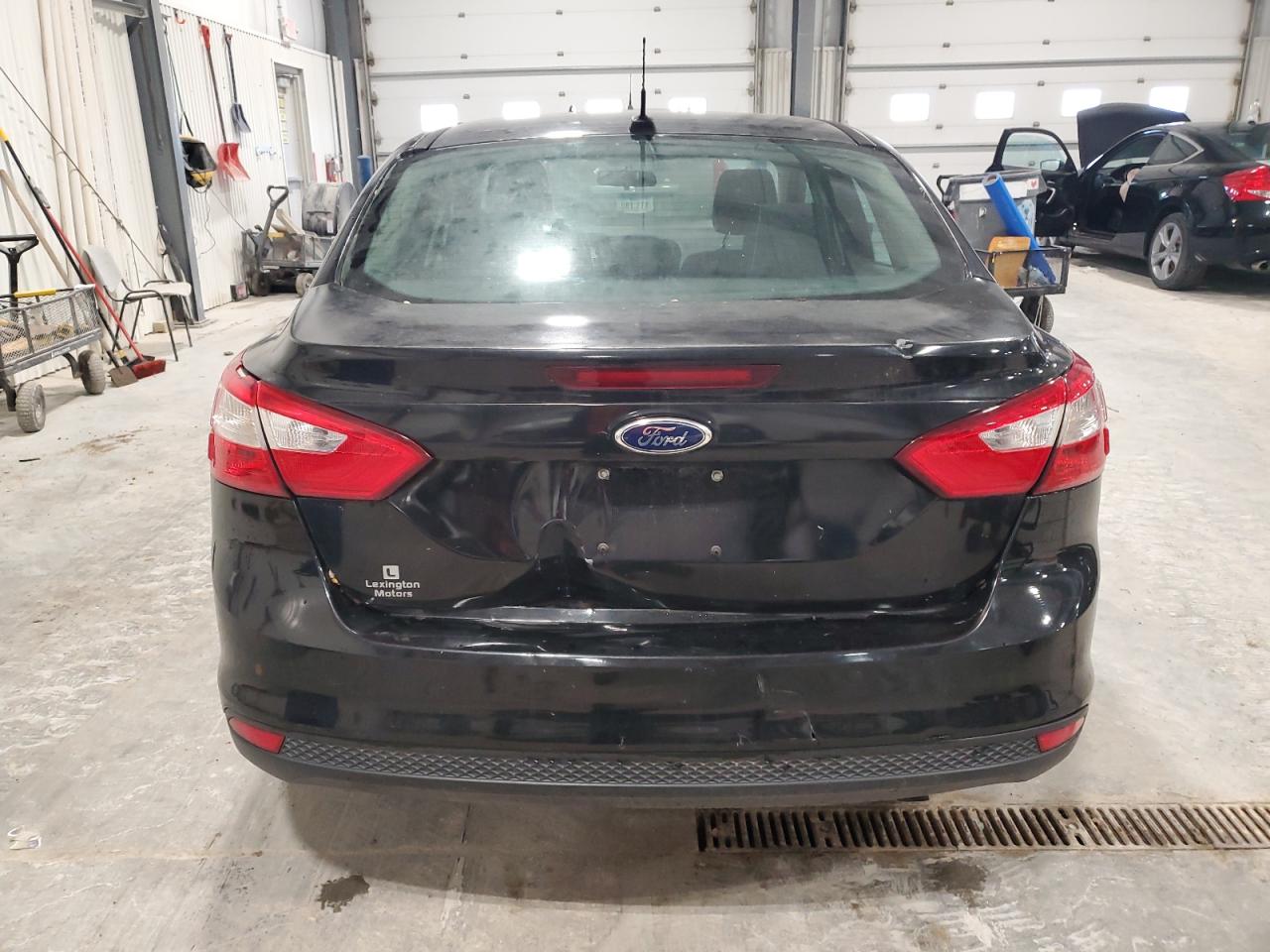 FORD FOCUS 2014 — 7