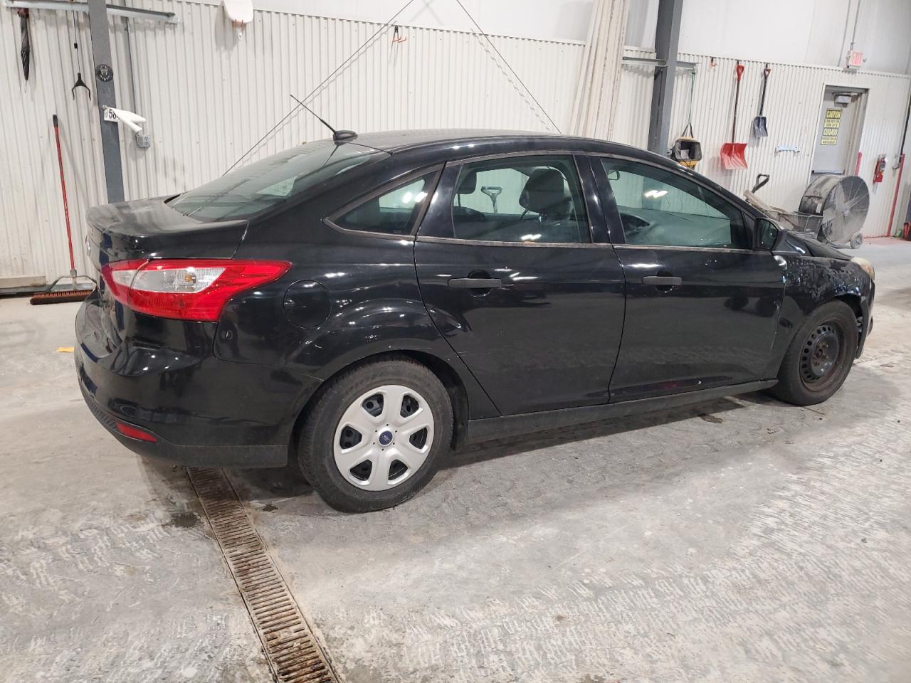 FORD FOCUS 2014 — 4