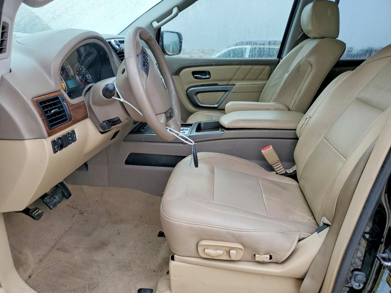 NISSAN ARMADA 2015 — 8