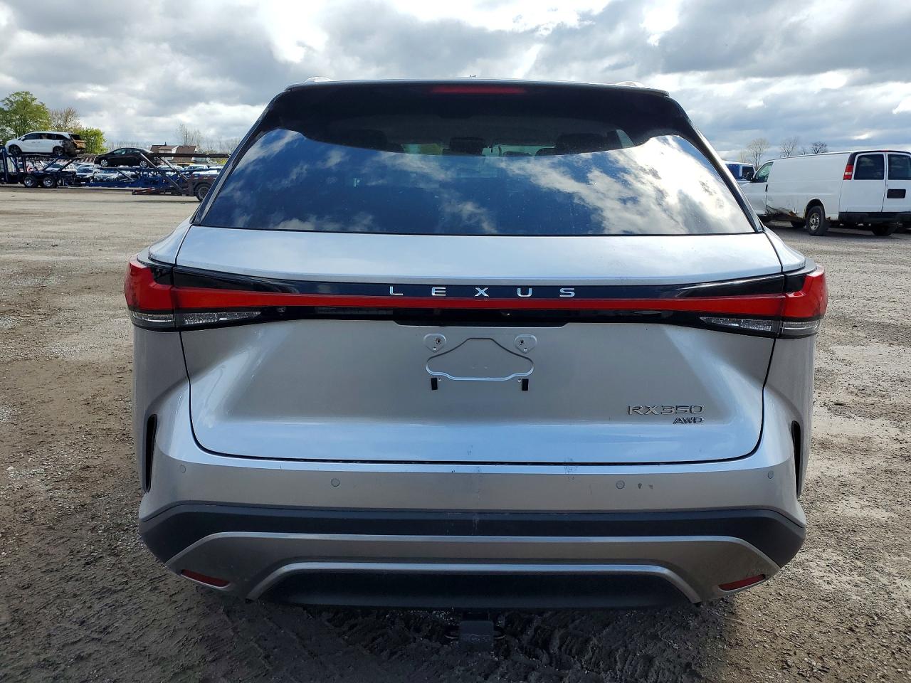 LEXUS RX 2024 — 7