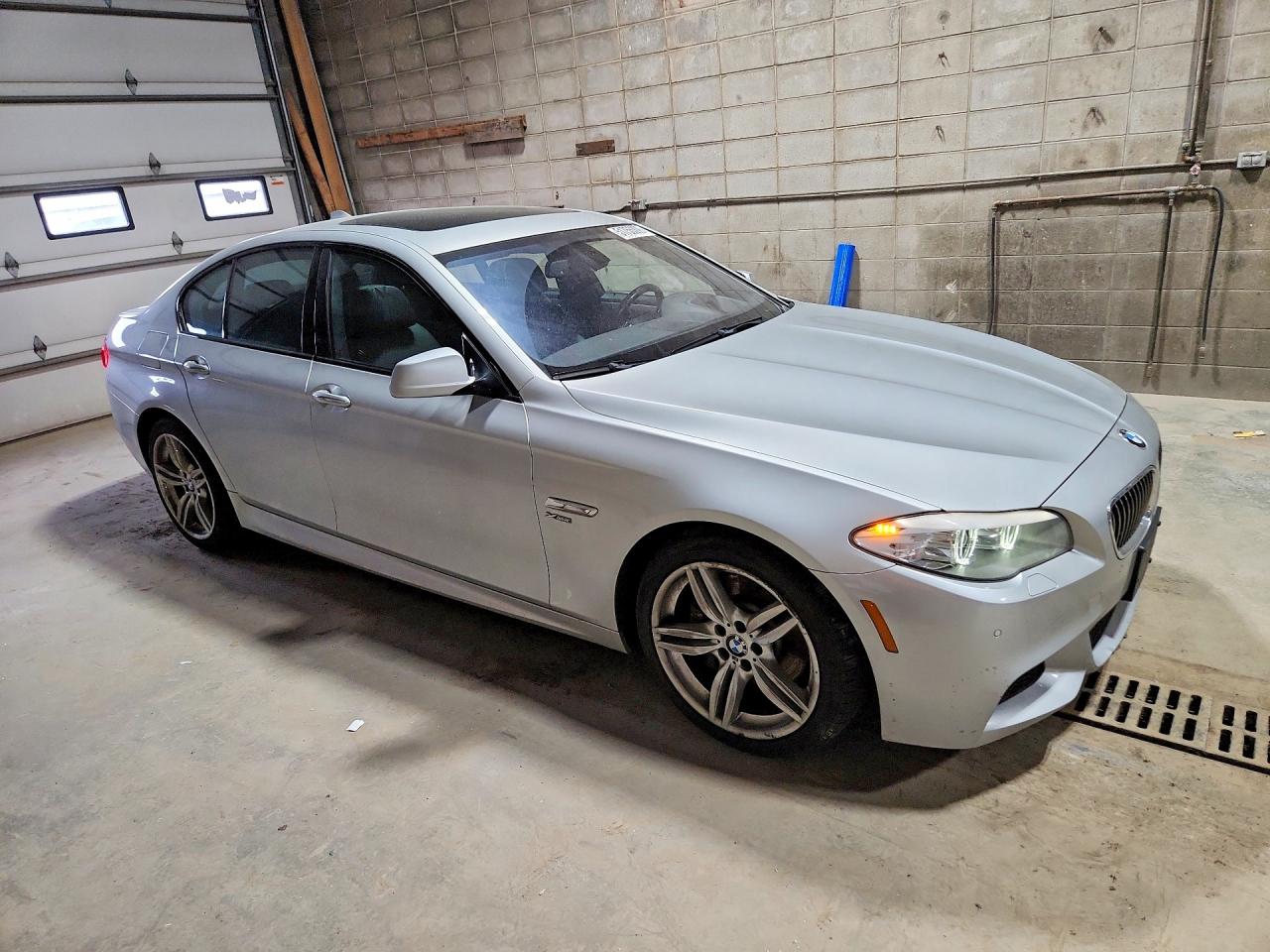 BMW 535 2011 — 5
