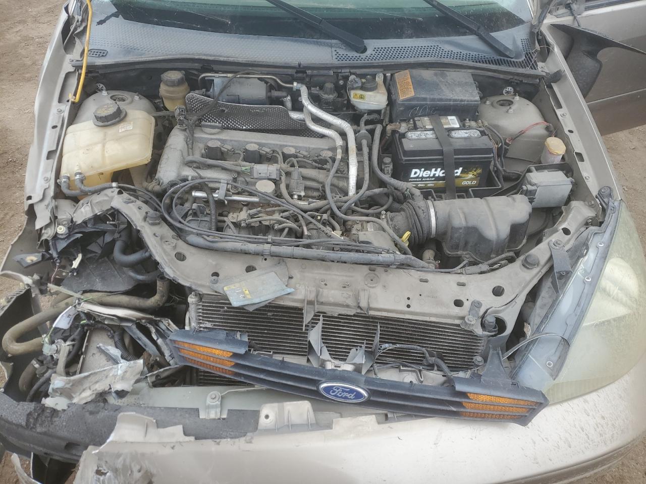 FORD FOCUS 2003 — 12