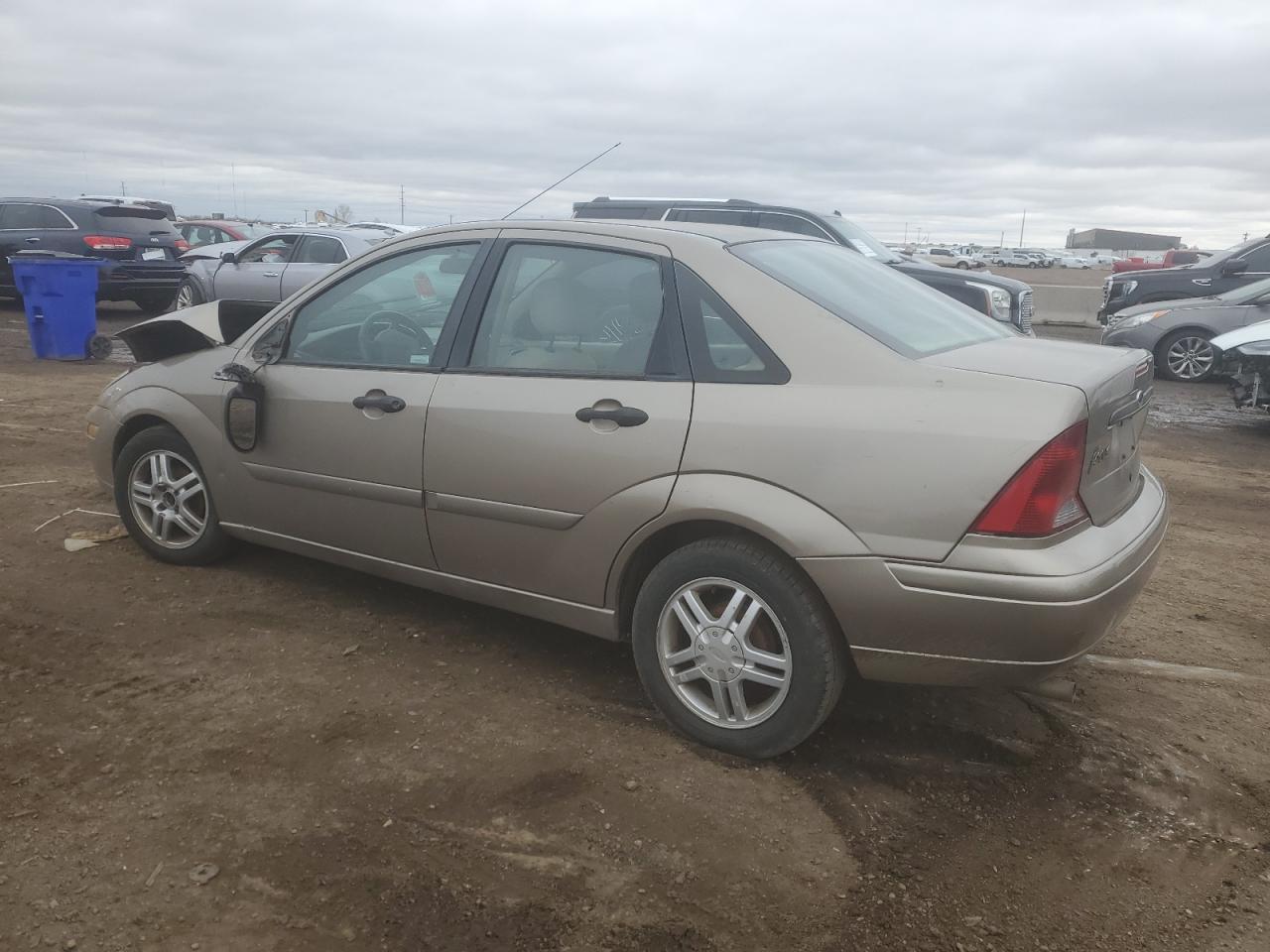 FORD FOCUS 2003 — 3