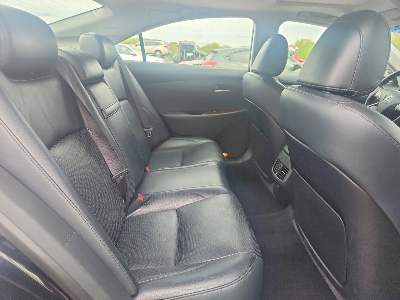 LEXUS ES 2010 — 11
