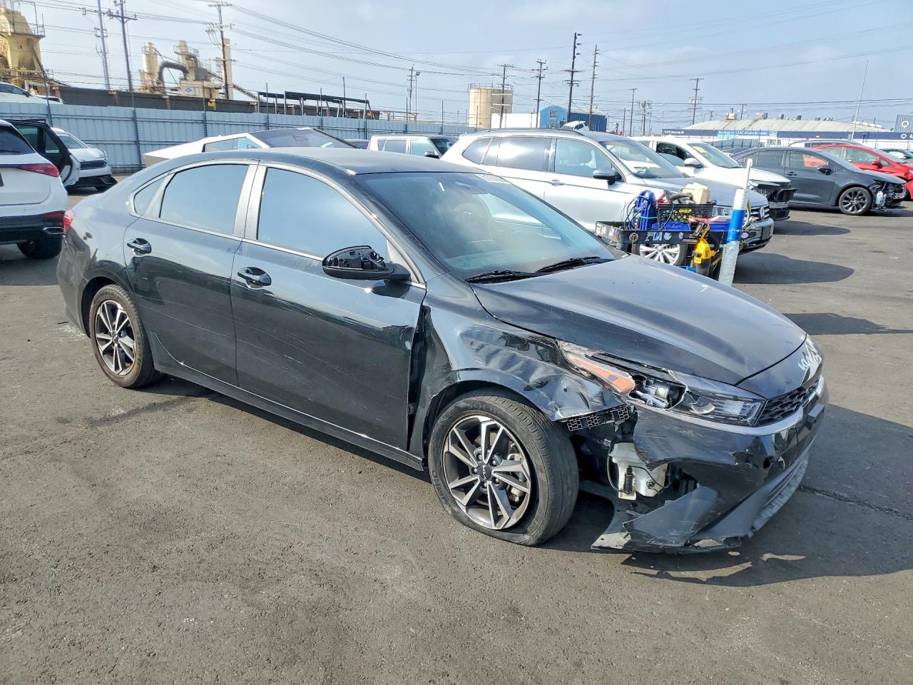 KIA FORTE 2024 — 5