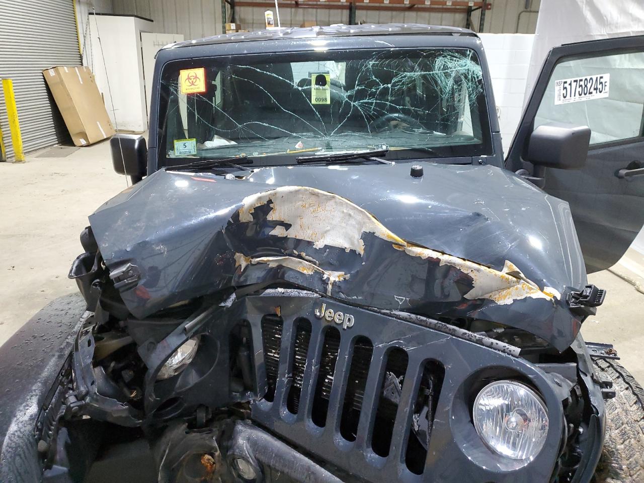 JEEP WRANGLER SPORT 2018 — 12