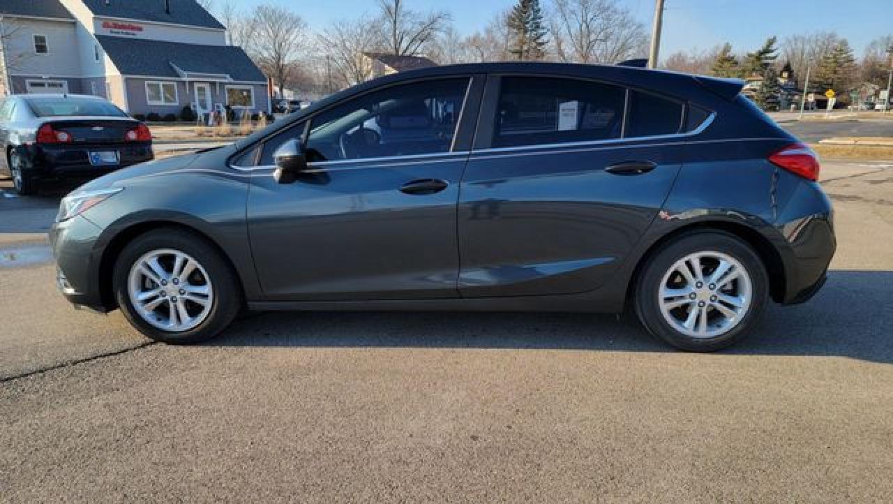 2017 CHEVROLET CRUZE LT