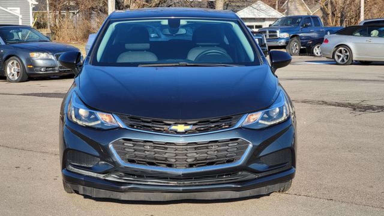 2017 CHEVROLET CRUZE LT