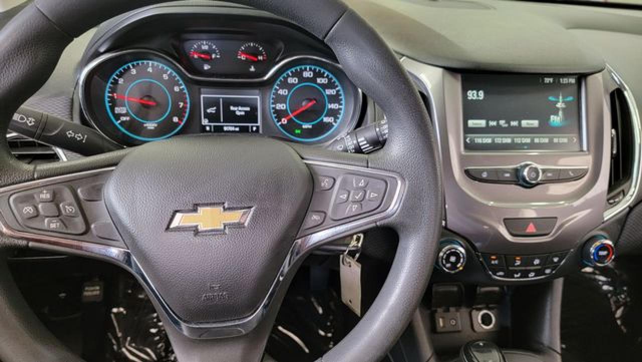 CHEVROLET CRUZE 2017 — 16