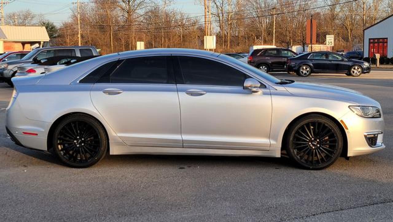 2017 LINCOLN MKZ RESERVE
